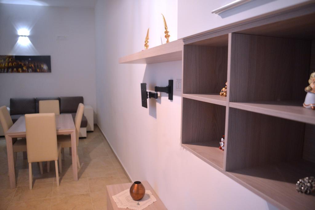 La Pergola Del Centro Apartment Brindisi Exterior foto